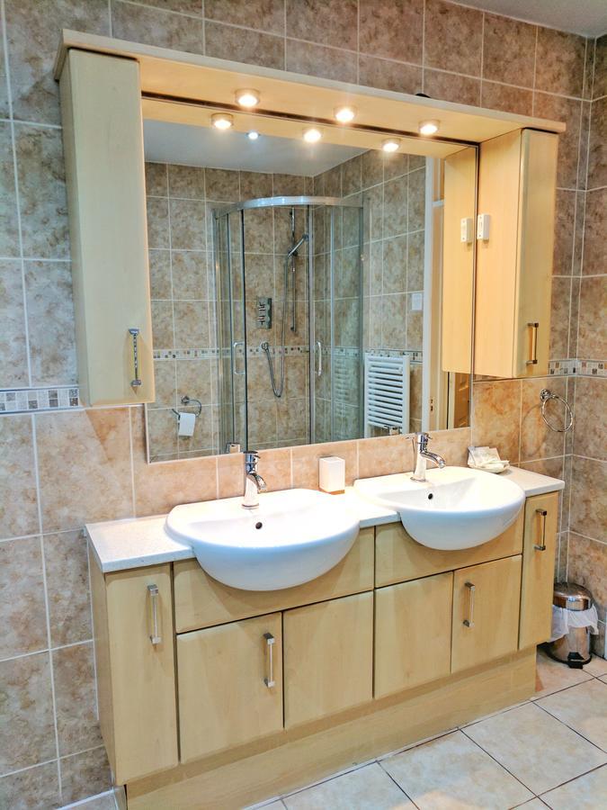 Glendevon House Hotel Bromley Ngoại thất bức ảnh